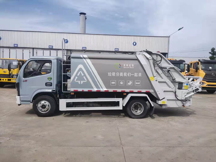 國六6方東風多利卡壓縮垃圾車